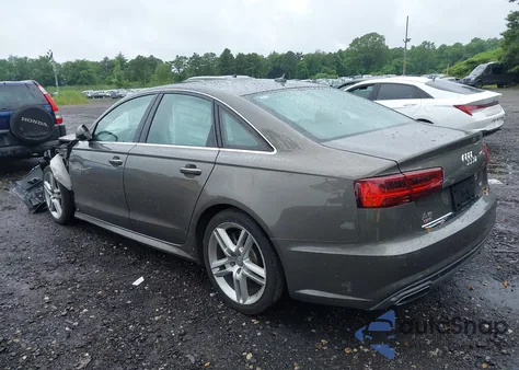 2016 Audi A6 2.0T Premium Plus z USA, uszkodzony, nr VIN WAUGFAFC8GN048361